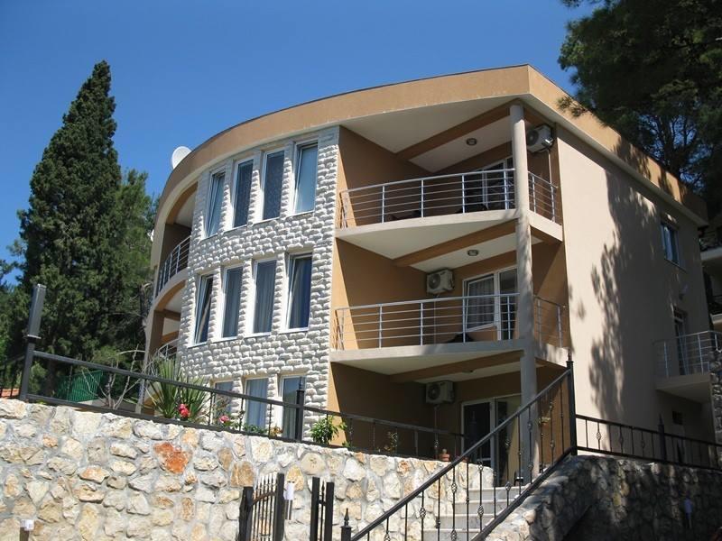 Apartment Villa Elena بار المظهر الخارجي الصورة