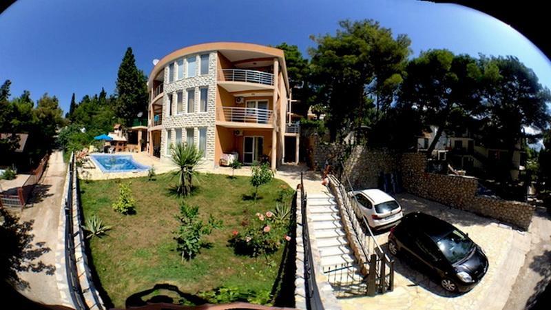 Apartment Villa Elena بار المظهر الخارجي الصورة